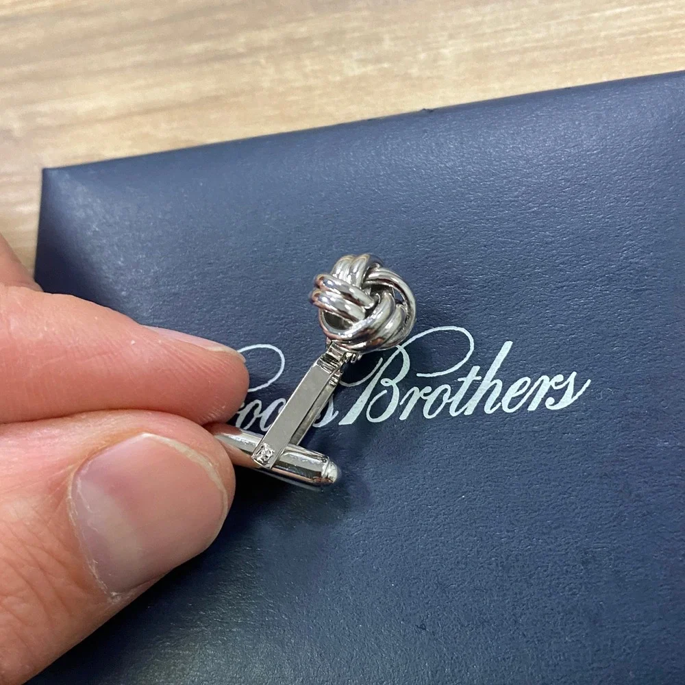 Brooks Brothers 2 Cufflinks 2 Shirt Studs Formal Love Knot Silver Tone Metal